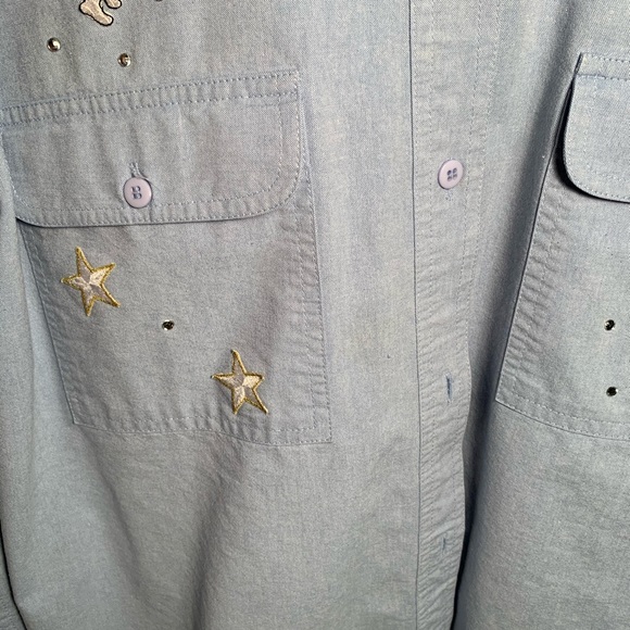 VINTAGE| Cricket By The Creek Chambray Angel Shirt - Picture 2 of 4